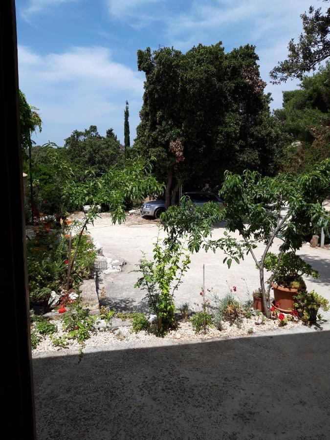 Apartments By The Sea Cove Blaca, Mljet - 4899 Saplunara Exterior foto